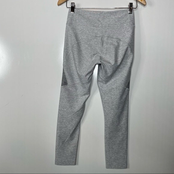 Outdoor Voices Gray 7/8 Leggings Small - Picture 3 of 6